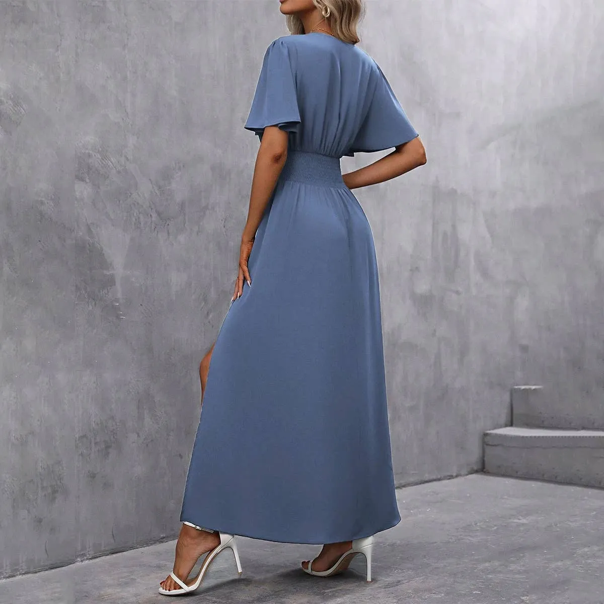 DEEP V NECK WITH SPLIT SIDES PLEATED MAXI DRESS_CWDMD1397