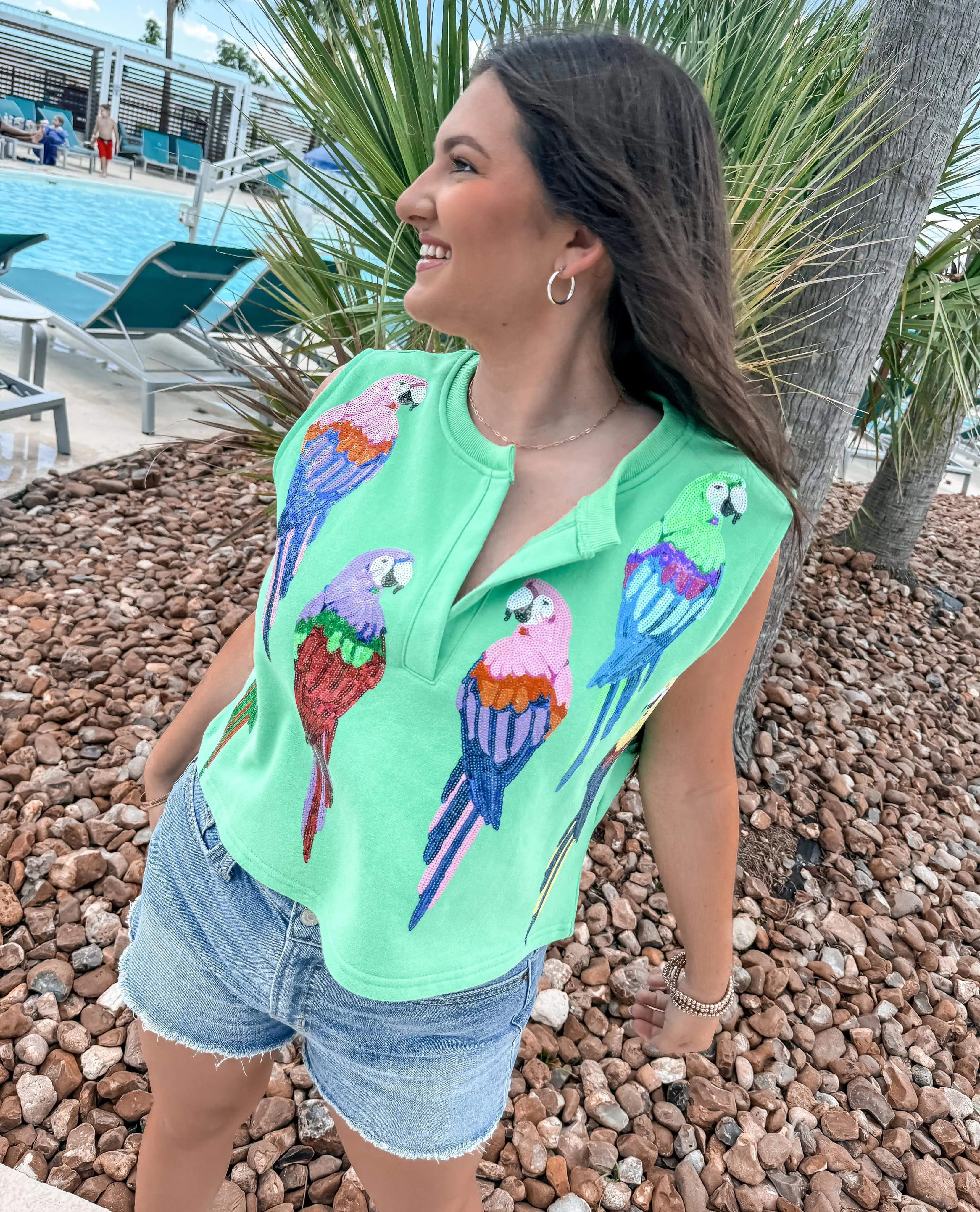 Queen Of Sparkles Green Parrot Tank