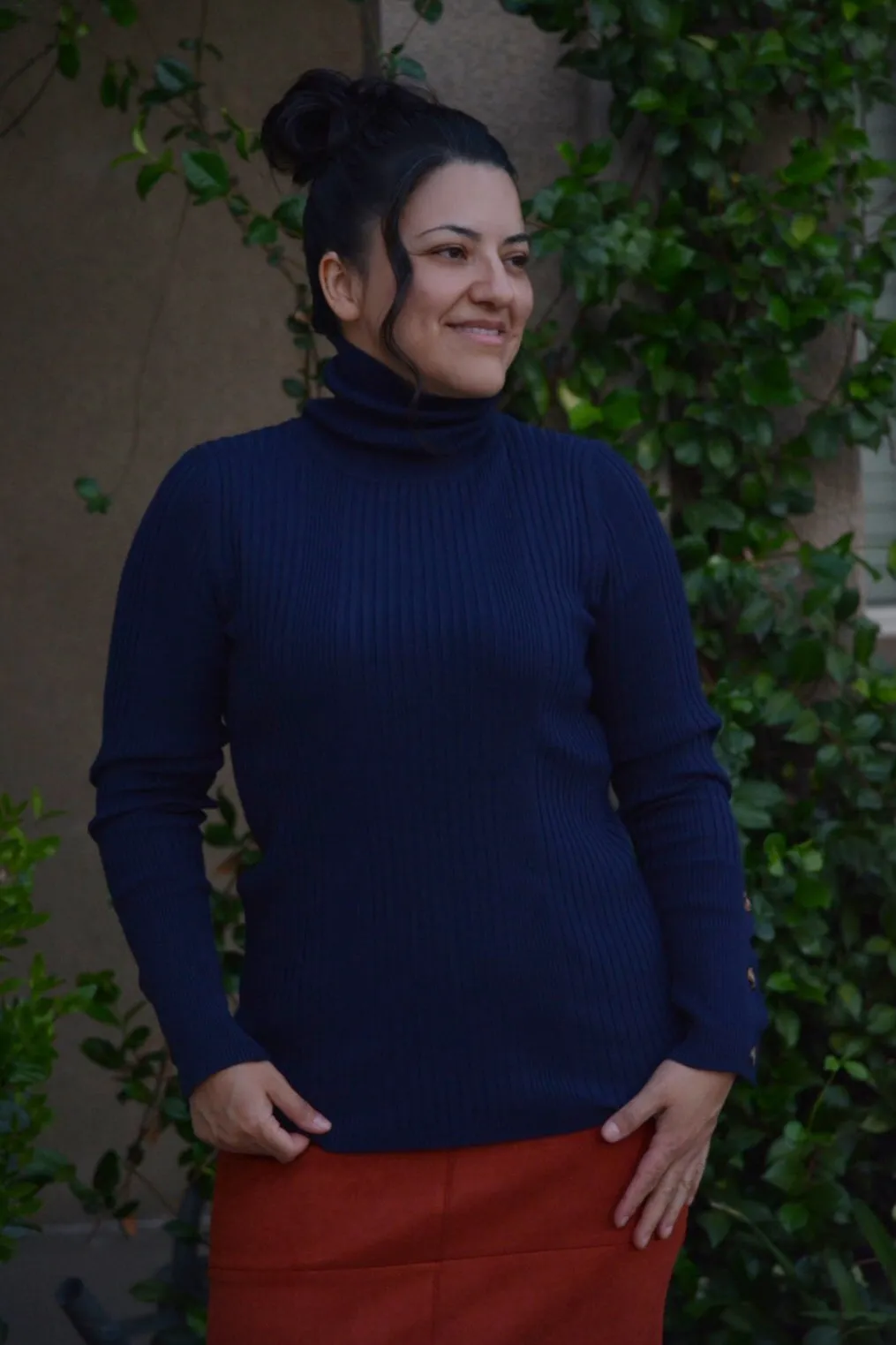 Victoria Navy Ribbed Turtleneck